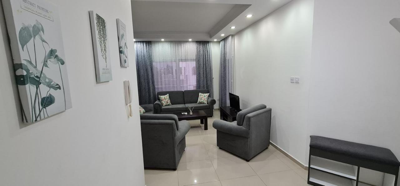 Oytam Apt Nicosia Esterno foto
