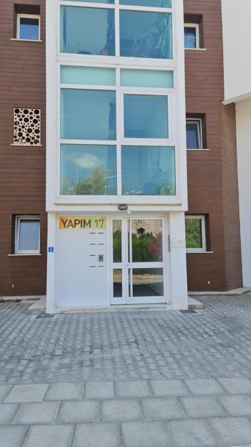 Oytam Apt Nicosia Esterno foto
